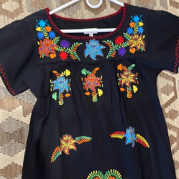 Embroidered Black Maxi Dress - Picture 2 of 4